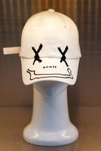 Load image into Gallery viewer, XXXSCOFF Face Scoff XX logo Cap - White