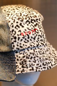 XXXSCOFF Leopard Half Snakes Skin bucket hat-Multi