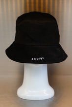 Load image into Gallery viewer, XXXSCOFF Scoff mini logo bucket hat-Black