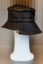 Load image into Gallery viewer, XXXSCOFF Carbon Coating half buckle bucket hat
