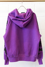 Load image into Gallery viewer, Pleasures Tails Zip Hoody (Purple)
